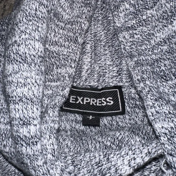 Turtle neck - Picture 2 of 3